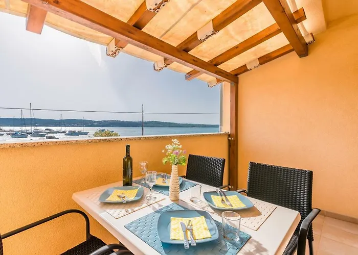 Insula Aurea * Klimno